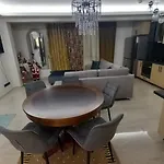 Elegant Vibes - - 3bd Daire *
