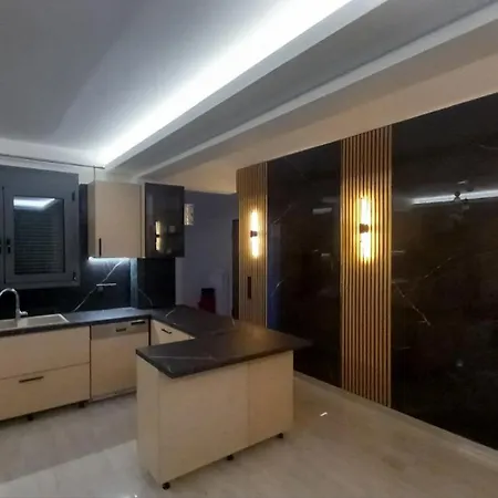 Elegant Vibes - - 3bd Tríkala
